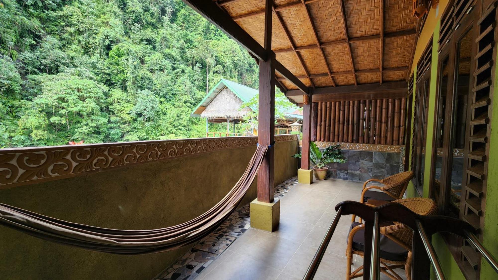 Sam'S Bungalows And Treks Bukit Lawang Dış mekan fotoğraf