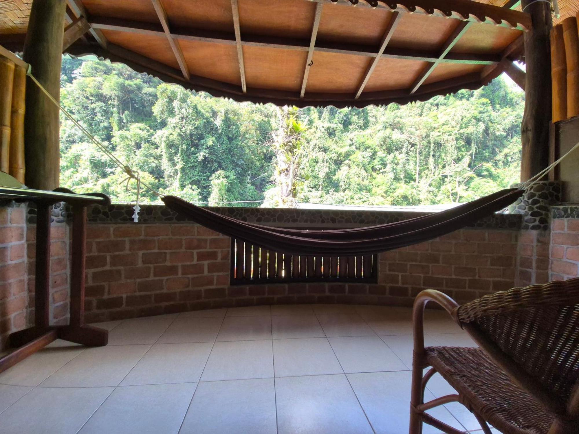 Sam'S Bungalows And Treks Bukit Lawang Dış mekan fotoğraf